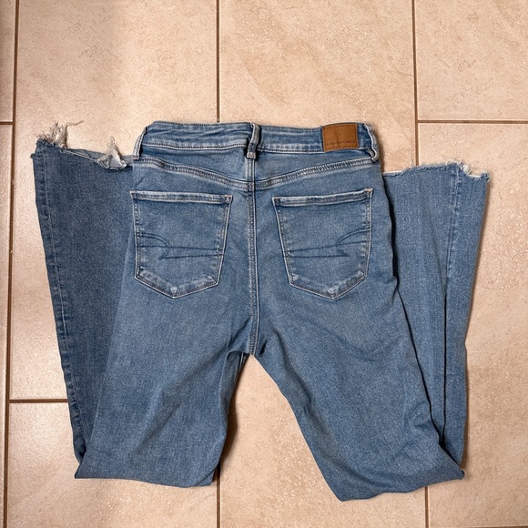 American Eagle Jeans - Picture 2 of 6